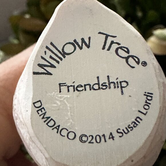 WILLOW TREE "Friendship" Ornament Figurine 2014 by Susan Lordi 4" Tall (2.2oz) - Picture 3 of 4